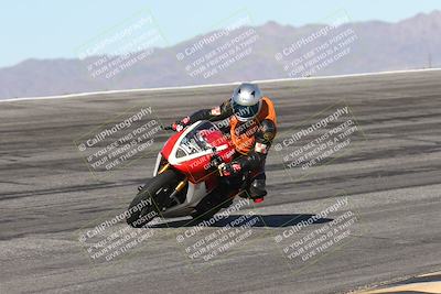 media/Jan-16-2026-CVMA Friday Practice (Fri) [[6f2bf47531]]/4-Racer 3-NRS/Session 3 (Bowl)/